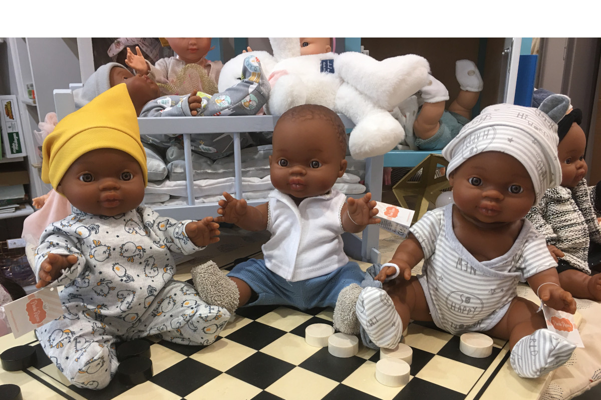 X cabane a jouets boutique poupees garcons noirs