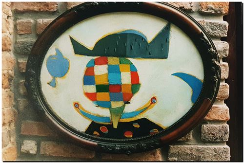 Kunstwerk van André Vereecken uit 1991 (circa).
5
